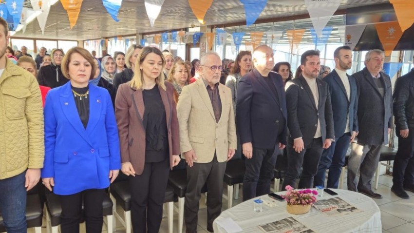 Lapseki’de Nursel Marmara Resmen Kadın Kolları Başkanı