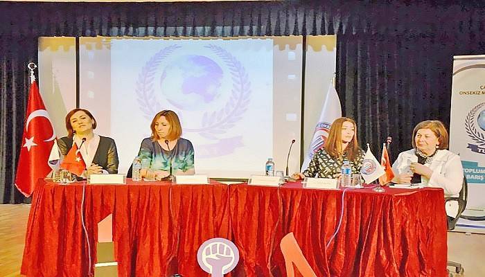 ÇOMÜ’de Kadının Gücü Zirvesi Düzenlendi
