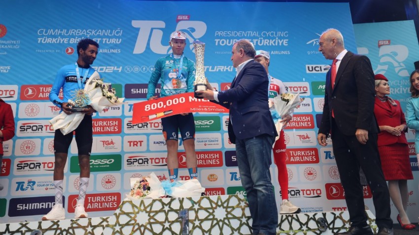 59. Cumhurbaşkanlığı Türkiye Bisiklet Turu'nun ödül töreni yapıldı