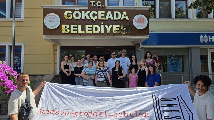 Ettlingenli öğrencilerden Gökçeada Belediyesi’ne Ziyaret