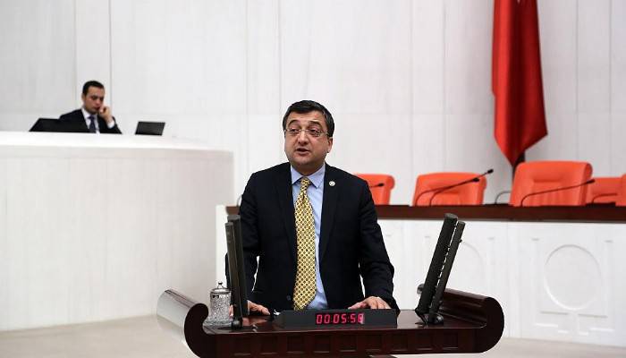 Cumhuriyet karşıtı söylemlere hiçbir işlem yapılmıyor” 