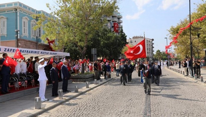 30 Ağustos Zafer Bayramının 100. Yılı Çanakkale’de Coşkuyla Kutlandı (VİDEO)