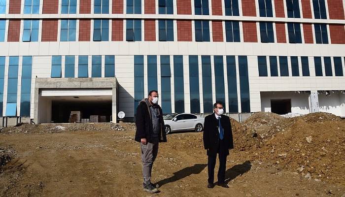 Çan Devlet Hastanesi İnşaatında İnceleme