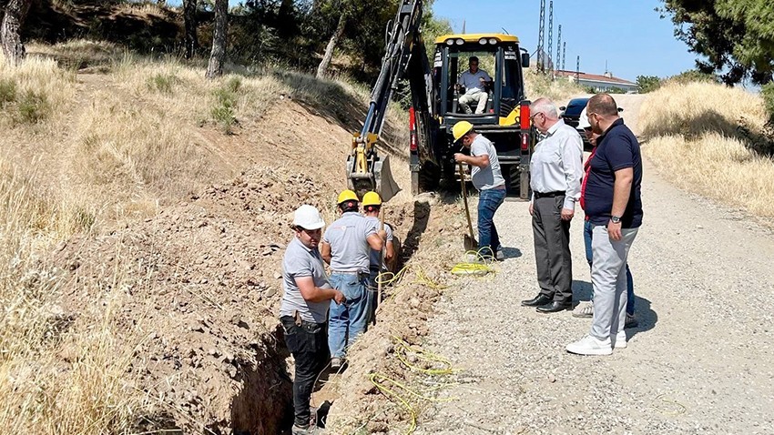 Bayramiç Belediyesi Düğün ve Festival Alanına Kalıcı Elektrik Hattı Çekiyor