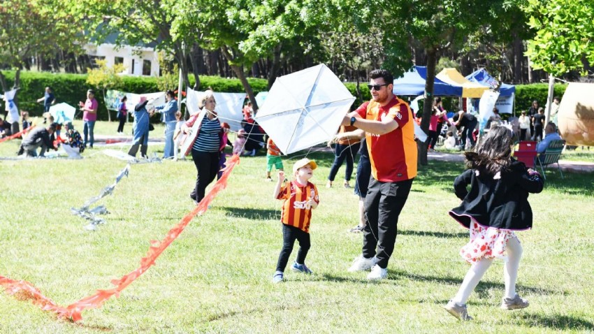 Özgürlük Parkı’nda Uçurtma Şenliği Coşkusu