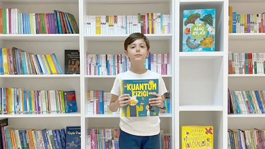 Miniklerden Kütüphaneye Anlamlı Katkı
