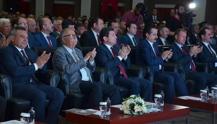 Tarım Bakanı Faruk Çelik, Ulusal Peynir Çalıştayı Açılışına Katıldı