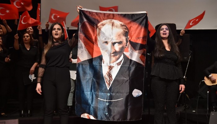 Kırşehir Belediyesi Kent Konseyi Kadın Korosundan Muhteşem Konser