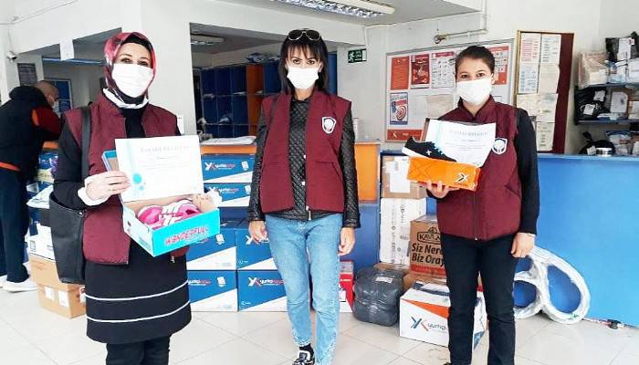 GÖNÜLLÜ AİLEM BAYRAM ÖNCESİ ÇOCUKLARIN YÜZÜNÜ GÜLDÜRDÜ