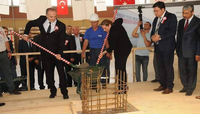 Bakan Özlü’den yabancı yatırımcılara Türkiye’ye yatırım yapın çağrısı