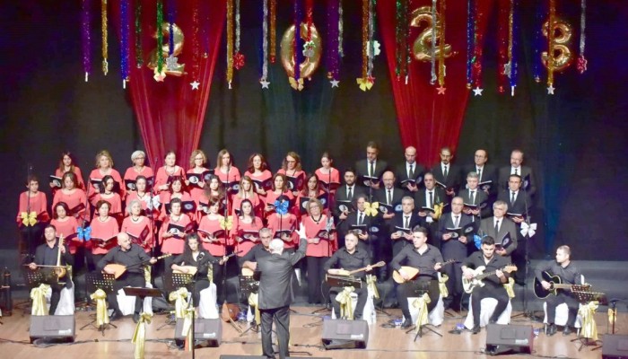 Çanakkale Belediyesi THM Korosunun Yeni Yıl Konseri Büyük Alkış Aldı