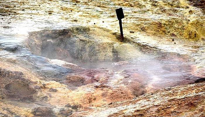 Deprem bölgesinde korkutan görüntü (VİDEO)