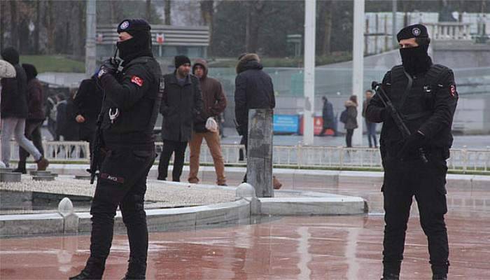  Taksim'de yoğun güvenlik önlemleri