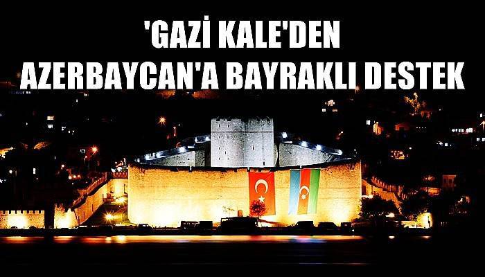 Çanakkale Boğazı'ndaki 'Gazi Kale'den, Azerbaycan'a bayraklı destek