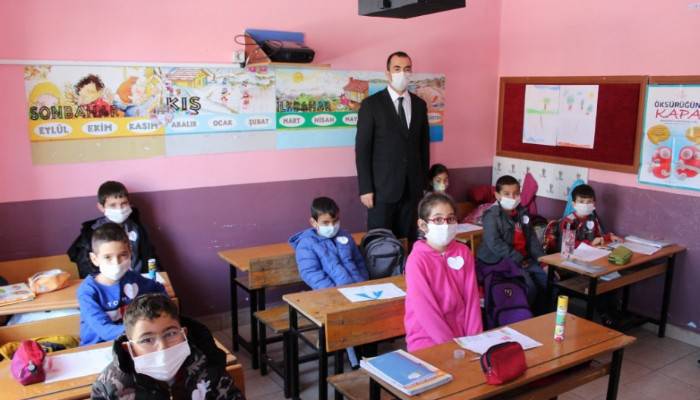 Köy Okullarında Yüz Yüze Eğitim Başladı