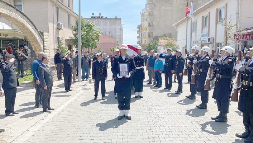 Kıbrıs Gazisi Mustafa Barut Dualarla Ebediyete Uğurlandı