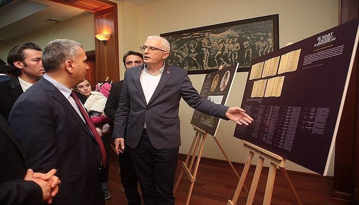 Çanakkale’de 18 Mart Zaferi ve Kahramanları Sergisi Açıldı