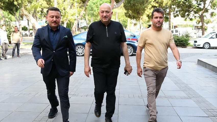 Milletvekili Gider’den Gelibolu ve Lapseki Kaymakamlarına Ziyaret