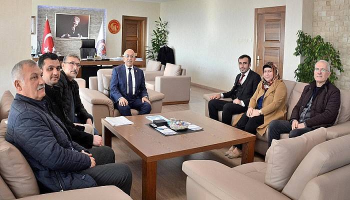AK Parti Kepez Belde Teşkilatından ÇOMÜ Rektörü Prof. Dr. Sedat Murat'a Ziyaret