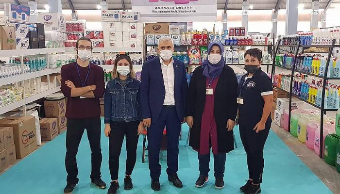 ÖZDEMİR MARKET ÜRÜNLERİ İLE İLGİ ODAĞI OLDU