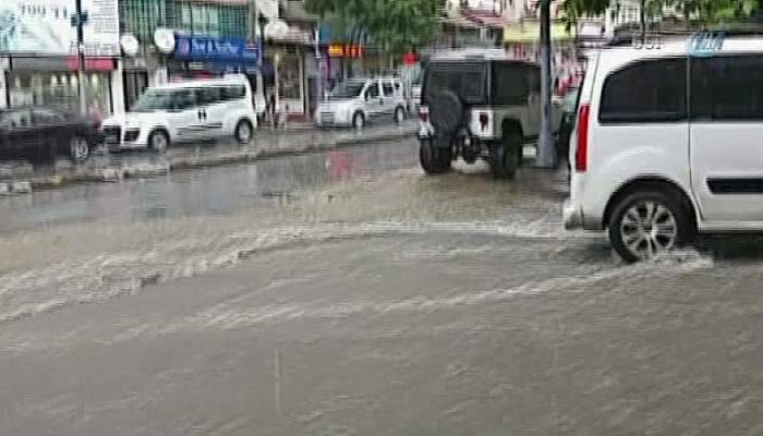 İstanbul'da beklenen yağmur başladı