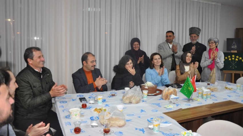 Biga Kafkas Kültür Derneği’nde iftar programı düzenlendi