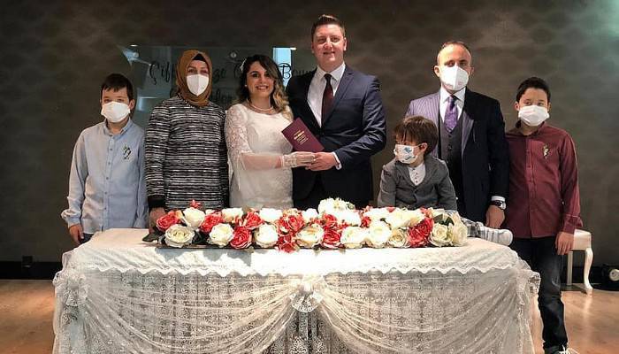 Turan nikah şahitliği yaptı