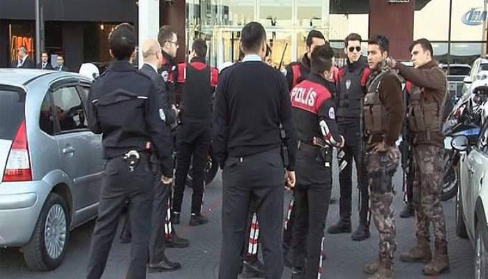 Süzer Plaza karıştı! Özel harekat polisi olay yerinde...