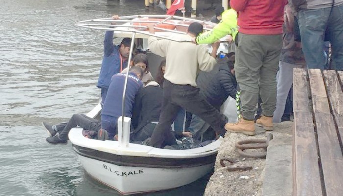 Çanakkale İskelesinde Denize Düşen Vatandaş Hayatını Kaybetti