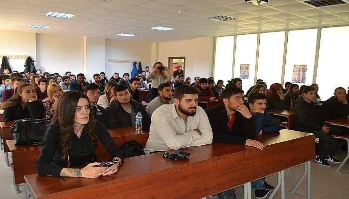 Piri Reis Meslek Yüksek Okulu öğrencilerine seminer