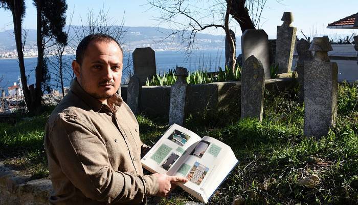 Gelibolu'da mezarlar ve kitabelerin kitabı yazıldı (VİDEO)