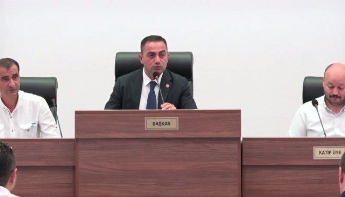 BİGA BELEDİYE MECLİS TOPLANTISINDA TARTIŞMA ÇIKTI