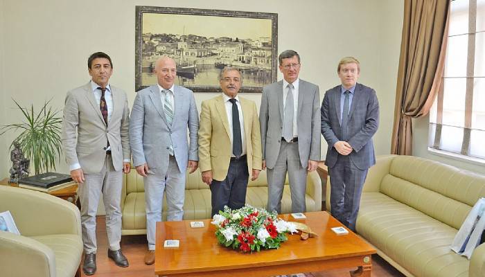 Rus Başkonsolosundan ziyaret