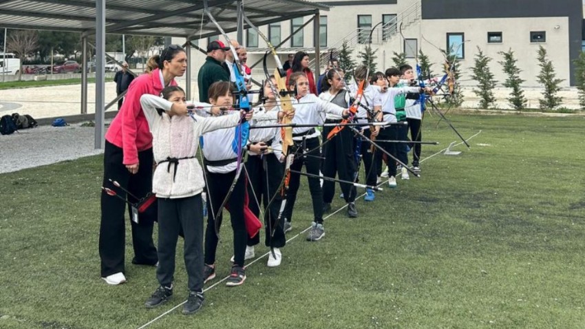 Çanakkale Okul Sporları Okçuluk İl Şampiyonası heyecanı