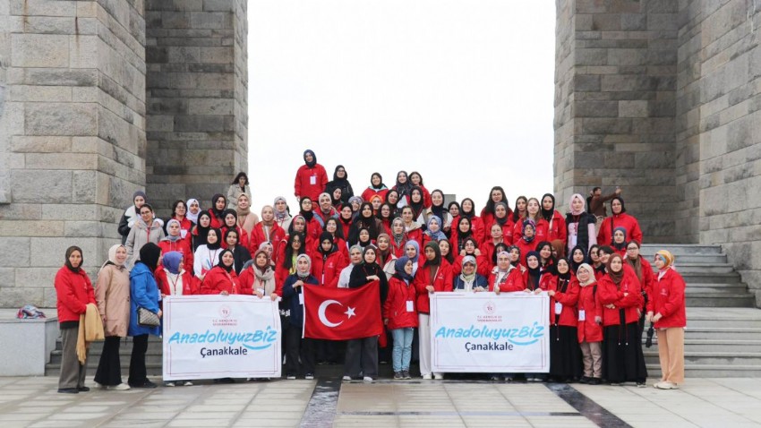 Gençler Çanakkale'yi Keşfederek Tarihi ve Coğrafi Bilincini Arttırdı