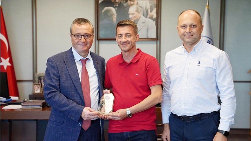 Biga Belediyesi’nde Satın Alma Birimi’nin başarısı onurlandırıldı