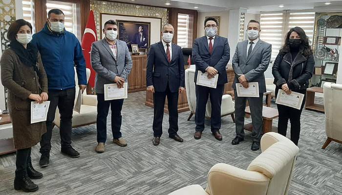 Çalışanlar başarı belgesi ile ödüllendirildi