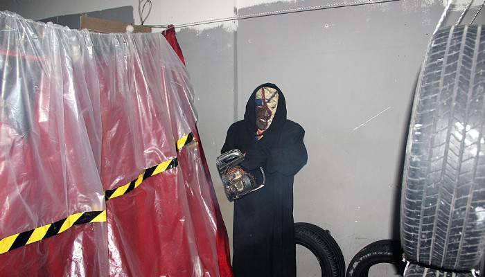 Gençlerin yeni eğlencesi korku evi