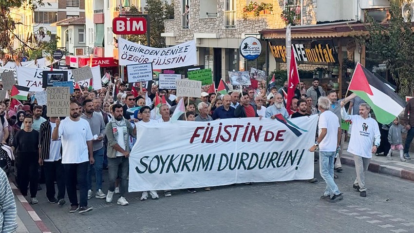 Gökçeada’da Gazze İçin Tek Yürek