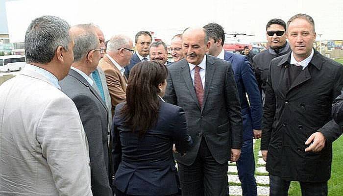 Bakan Müezzinoğlu Çanakkale'de