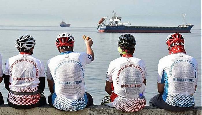 15 Temmuz Şehitleri Anısına pedal çeviriyorlar 