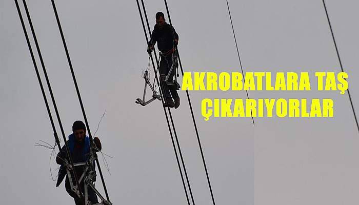 Metrelerce yükseklikte akrobatlara taş çıkarıyorlar