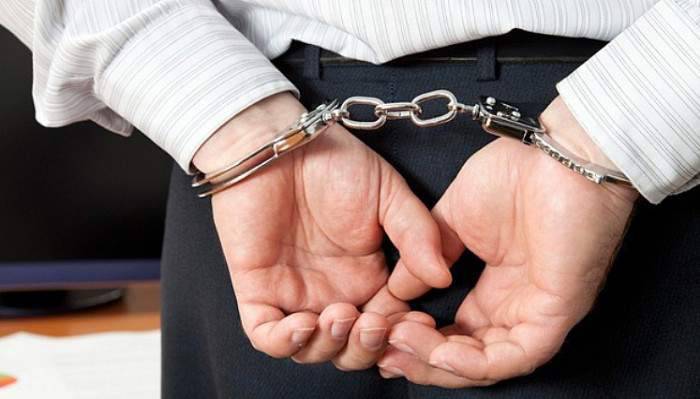 Diyarbakır’da 26 cezaevi personeli gözaltına alındı