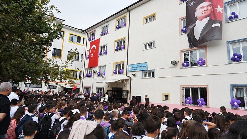 Çanakkale’de Ders Zili Çaldı, 78 bin öğrenci okula başladı