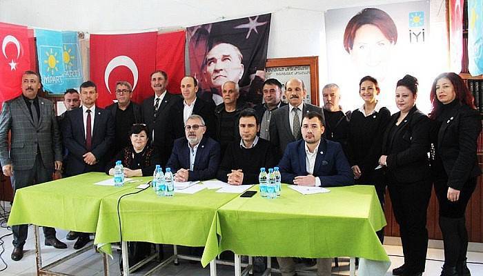 İYİ Parti Gökçeada İlçe başkanı Özgür Köse oldu