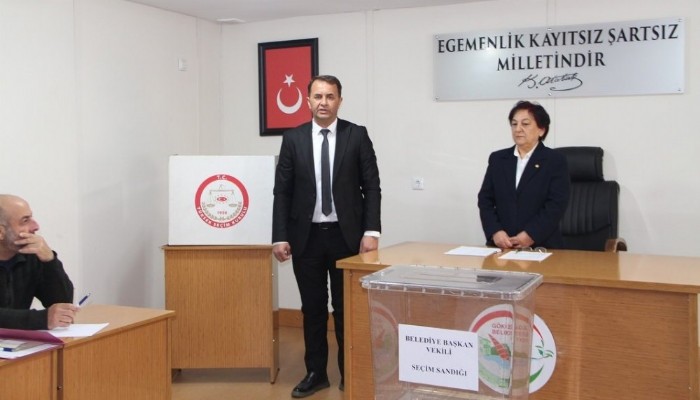 Gökçeada Belediye Başkan Vekilliği'ne İYİ Partili Ercan İpek seçildi