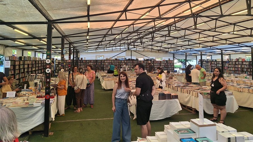 Bozcaada kitap fuarı 13. kez kapılarını açtı