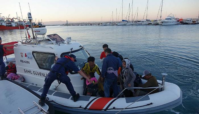 AYVACIK AÇIKLARINDA 84 KAÇAK GÖÇMEN YAKALANDI