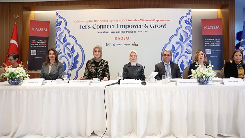 Aile ve Sosyal Hizmetler Bakanı Göktaş, KADEM’in iftar programında konuştu