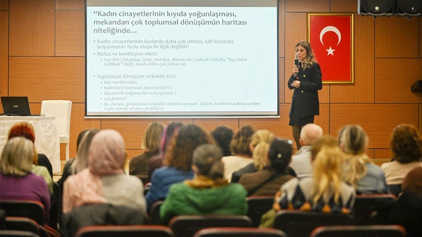 İnsan Hakları Günü Söyleşisi Düzenlendi